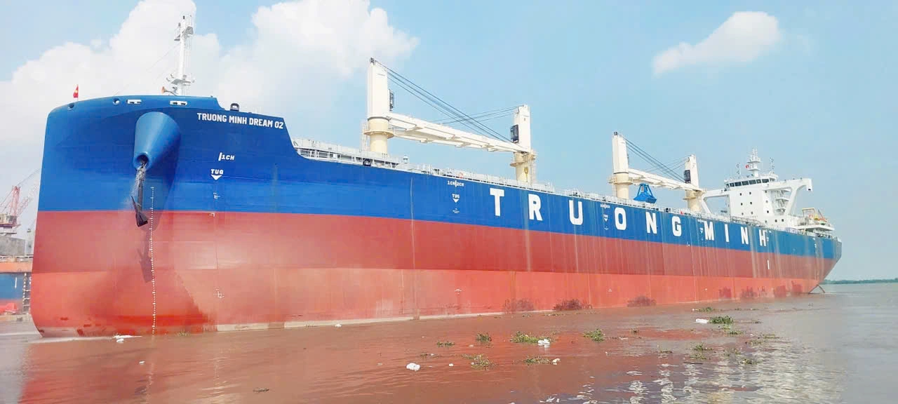 CÔNG TY ĐÓNG TÀU NAM TRIỆU TỔ CHỨC THỬ BIỂN TÀU HÀNG 65.000 DWT SỐ 2 - TRƯỜNG MINH 