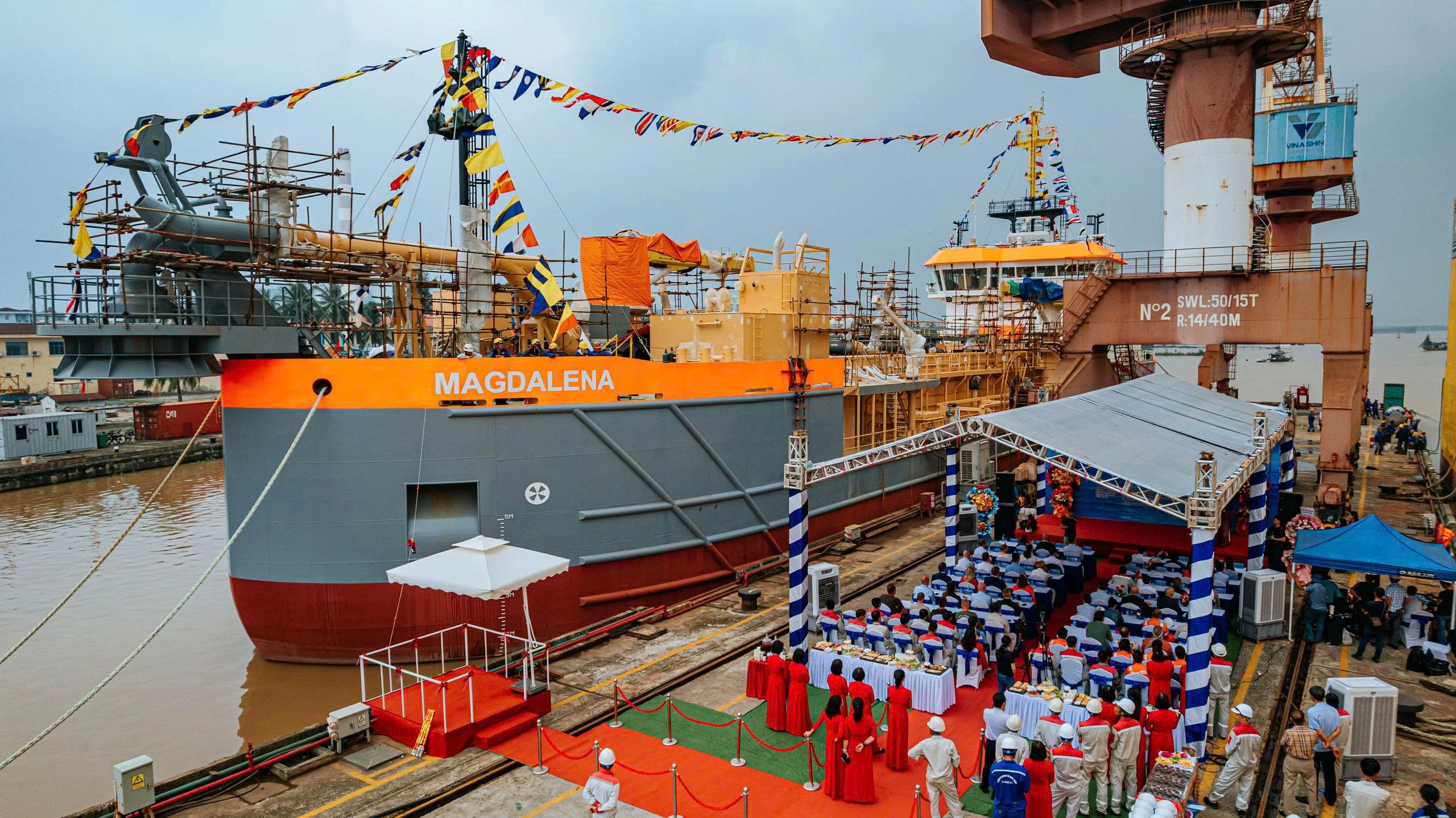 LỄ ĐẶT TÊN TÀU HÚT 2.300M³ MAGDALENA - DẤU ẤN HỢP TÁC ĐÓNG TÀU VIỆT NAM – HÀ LAN